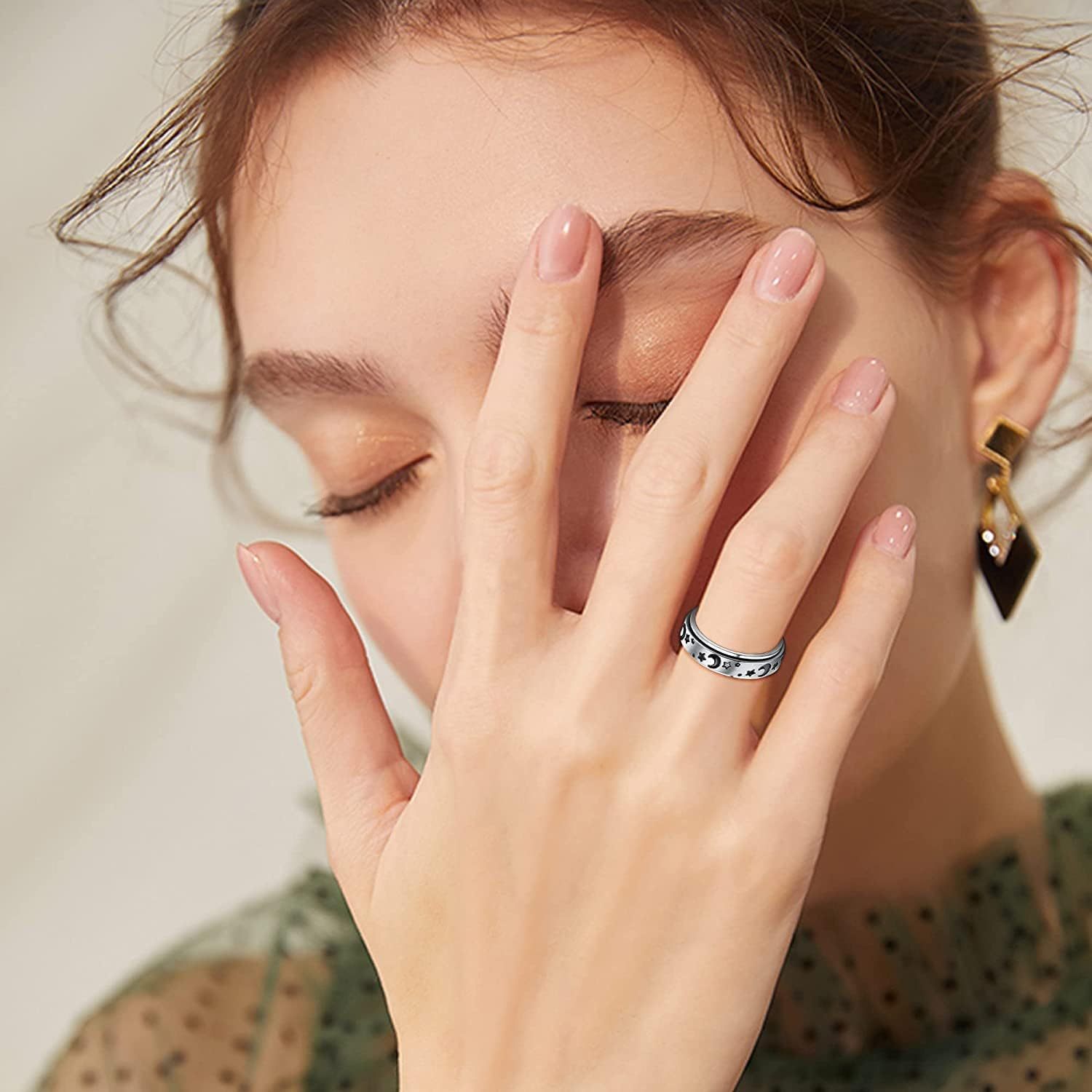 6pcs 316L Stainless Steel Spinner Rings Fidget Rings for Anxiety Teenager Teenager Anti Anxiety Ring with Beads Sunflower Moon Star Stress Relieving Rings Set, For Teenager