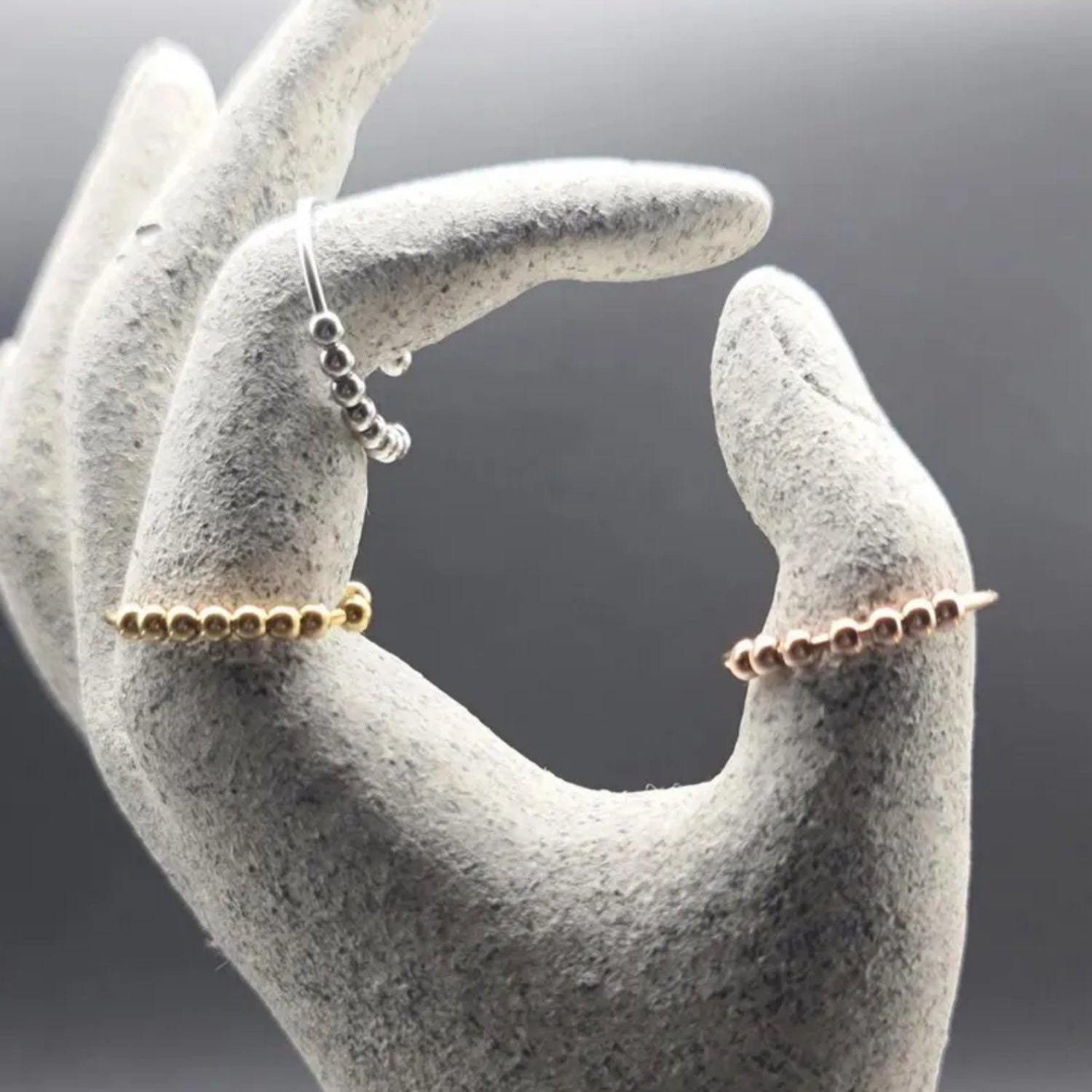 1pc Stainless Steel Ring with A Rotatable Bead Opening